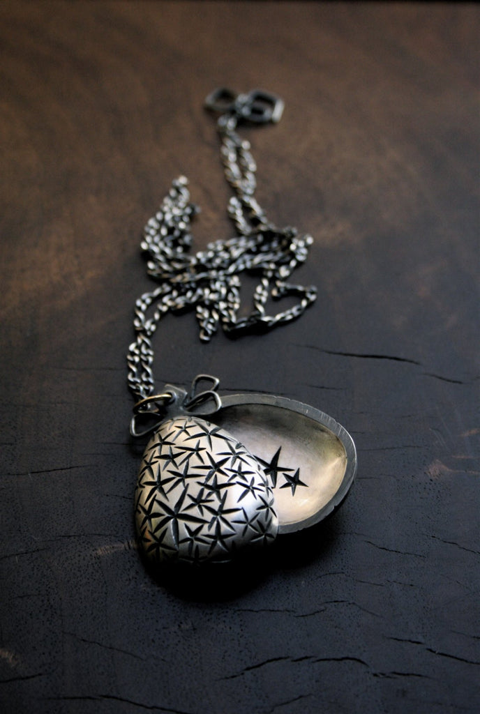 CAROLINE'S NIGHT SKY NECKLACE